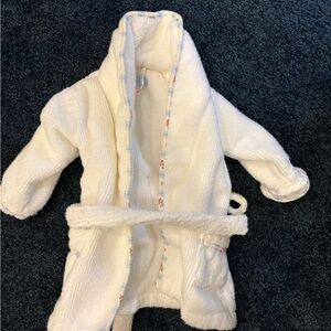 Hill House Cream Hooded Terry Baby Robe with Subtle Trim 6-12m